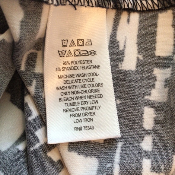 Tahari women's top black white size 2X long sleeve casual career stretch mature - Picture 11 of 12